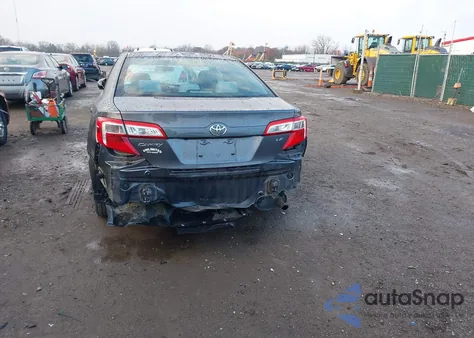2014 Toyota Camry Le from USA, damaged, VIN 4T4BF1FK2ER412606